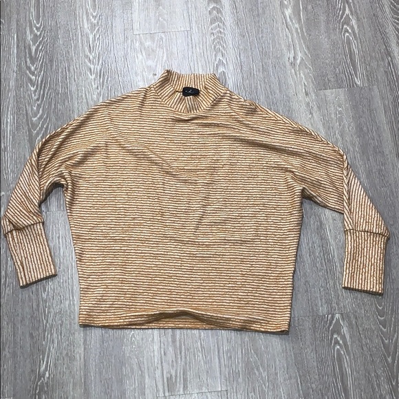 Urban Outfitters Tops - Urban Outfitter Amelia